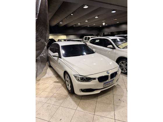 BMW 320i 2.0 GP 16V TURBO ACTIVE FLEX 4P AUTOMÁTICO BMW 320i 2.0 GP 16V TURBO ACTIVE FLEX 4P AUTOMÁTICO